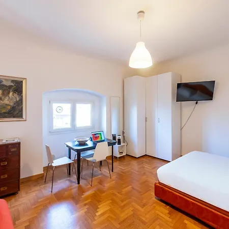 Apartment De' Servi Al Duomo - Charming Italy Tour Florenz